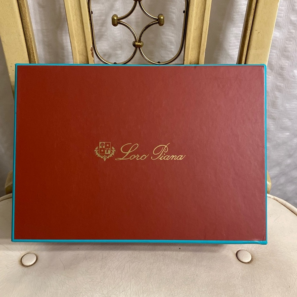 Loro Piana Auth box & dustbag